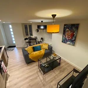 Appartement Bel Avec Place De Parking A Proximité, Châtillon-sur-Chalaronne