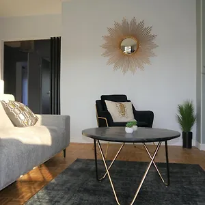 https://appartement-le-celeste-113-deux-chambres.midi-pyreneeshotels.com